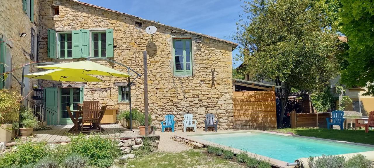 Chambre Du Tilleul - Charme, Confort Et Piscine Sigonce Buitenkant foto